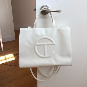 Telfar bag tote white M size